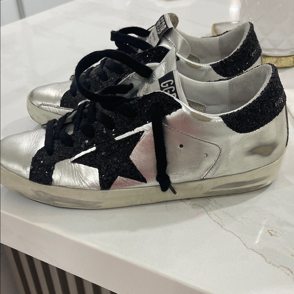 Golden Goose Metallic Silver and Black Sneakers - Picture 2 of 8